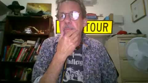 whiteboomer online show from March 26, 10:32 am