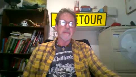 whiteboomer online show from April 1, 7:53 am
