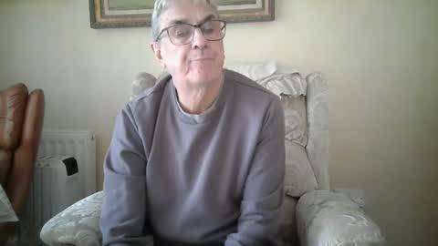 Snapshot of whitebriefs009 chatting on September 22, 3:14 pm whitebriefs009 online show from September 22, 3:14 pm