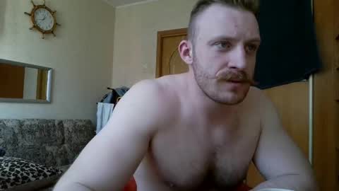 Snapshot of whitebull97 chatting on April 19, 9:52 am WhiteBull online show from April 19, 9:52 am