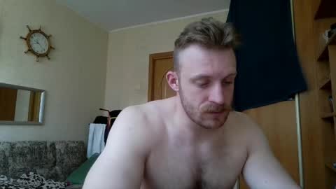 Snapshot of whitebull97 chatting on April 21, 6:52 am WhiteBull online show from April 21, 6:52 am