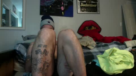 Snapshot of whitechocalate91 chatting on January 21, 5:27 am just str8 stud nut 1000 online show from January 21, 5:27 am