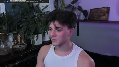 Gus online show from September 24, 9:51 pm