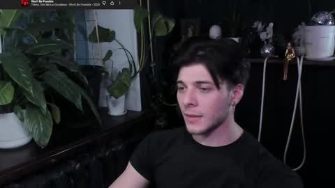 Gus online show from December 20, 9:22 pm