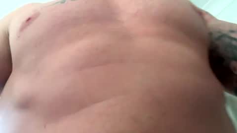 whitehung87 online show from June 18, 5:51 am