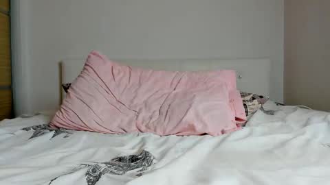 Ari online show from December 29, 10:01 am
