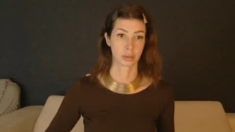 Snapshot of whitequeen888 chatting on September 19, 5:31 am White Queen online show from September 19, 5:31 am