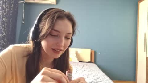 Snapshot of whitleyscianna chatting on April 11, 2:21 pm Cindy online show from April 11, 2:21 pm