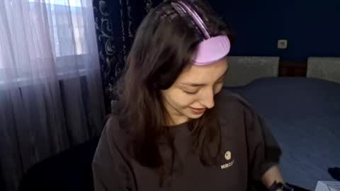Snapshot of whitleyscianna chatting on April 29, 4:11 pm Cindy online show from April 29, 4:11 pm