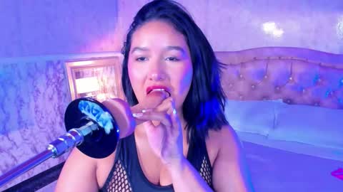 Whitney  online show from March 27, 5:12 pm