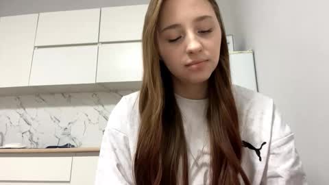 Vicky online show from March 26, 9:53 pm