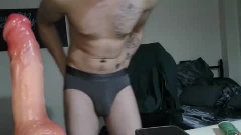 whosten0 online show from January 9, 12:35 am