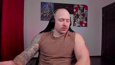 Snapshot of why_you_so_serious chatting on February 18, 4:25 pm VI online show from February 18, 4:25 pm