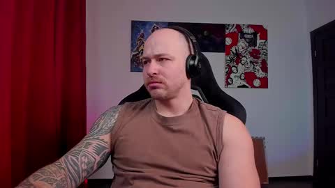 Snapshot of why_you_so_serious chatting on February 24, 5:22 pm VI online show from February 24, 5:22 pm