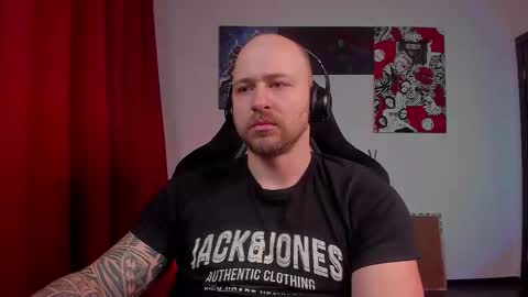 Snapshot of why_you_so_serious chatting on March 10, 7:41 pm VI online show from March 10, 7:41 pm