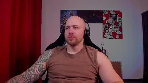 Snapshot of why_you_so_serious chatting on March 16, 5:28 pm VI online show from March 16, 5:28 pm