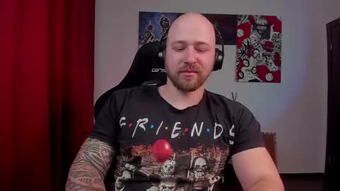 Snapshot of why_you_so_serious chatting on March 31, 5:46 pm VI online show from March 31, 5:46 pm