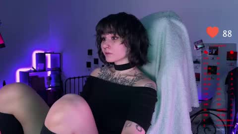 Snapshot of whysosweet chatting on February 21, 11:10 pm iggy iggz online show from February 21, 11:10 pm