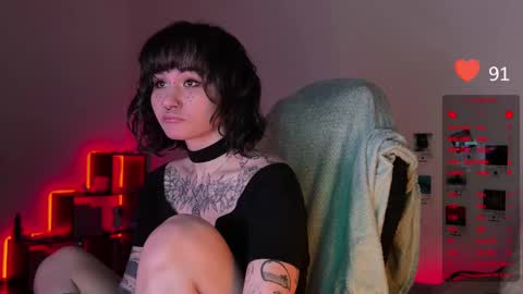 Snapshot of whysosweet chatting on March 9, 10:30 pm iggy iggz online show from March 9, 10:30 pm