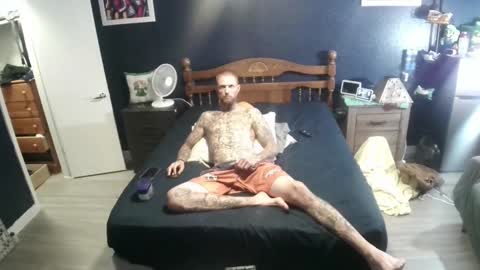 whyteboi8989 online show from September 22, 7:21 am