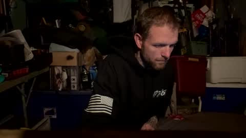 whyteboi8989 online show from December 16, 11:59 am