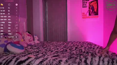 Snapshot of wiccakitty chatting on November 4, 10:42 pm Wicca online show from November 4, 10:42 pm