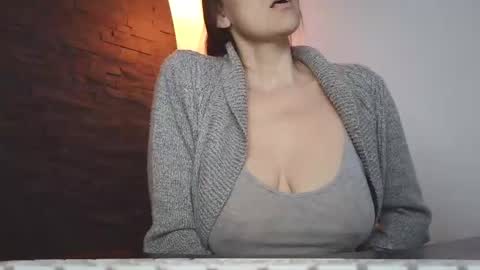 Ms Sultry online show from January 5, 9:07 pm