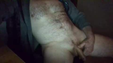 Snapshot of wicker5150 chatting on December 16, 4:39 am wicker5150 online show from December 16, 4:39 am