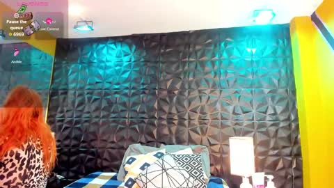 sussy online show from December 13, 12:39 pm