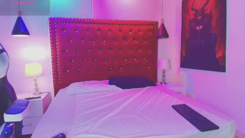 Snapshot of wife_mature chatting on March 24, 12:32 pm sussy online show from March 24, 12:32 pm