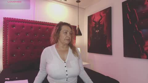 Snapshot of wife_mature chatting on March 28, 12:05 pm sussy online show from March 28, 12:05 pm
