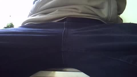 Snapshot of wifewatcher123 chatting on December 17, 12:44 pm wifewatcher123 online show from December 17, 12:44 pm