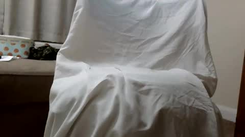 Snapshot of wifewatcher123 chatting on February 7, 9:07 pm wifewatcher123 online show from February 7, 9:07 pm
