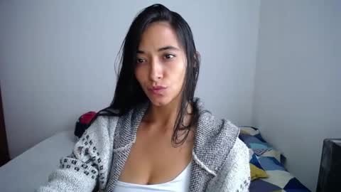 Snapshot of wifhot chatting on April 21, 11:38 am Ilauren online show from April 21, 11:38 am