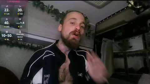 Snapshot of wilclyde1996 chatting on December 1, 1:54 am wilclyde1996 online show from December 1, 1:54 am