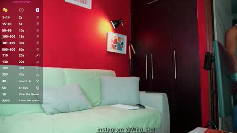 wild_col online show from October 4, 3:43 pm