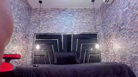 wild_firee_ online show from February 17, 6:58 pm