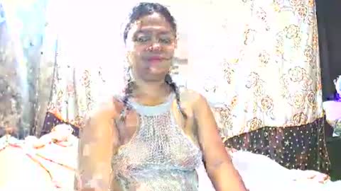 Snapshot of wild_flower18 chatting on October 2, 9:27 am wild_flower18 online show from October 2, 9:27 am
