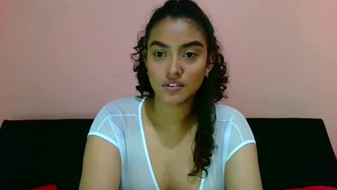 Snapshot of wild_moanaa chatting on January 3, 7:49 am Jennifer wild online show from January 3, 7:49 am