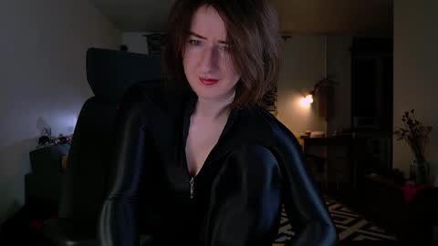 Snapshot of wild_peony chatting on February 1, 1:34 am wild_peony online show from February 1, 1:34 am