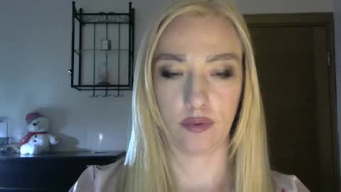 Alina online show from March 7, 2:45 pm