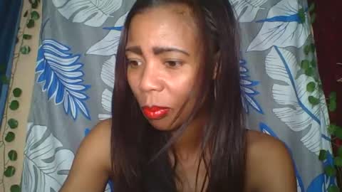wildah online show from June 13, 1:36 am