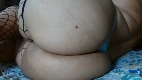 Snapshot of wildasslove4u chatting on October 5, 12:31 am Wild online show from October 5, 12:31 am