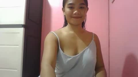 Snapshot of wildchilly_pearl19 chatting on November 16, 7:47 am wildchilly_pearl19 online show from November 16, 7:47 am