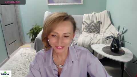 Helen online show from May 5, 6:43 am