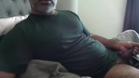 Snapshot of wildhungry chatting on January 15, 9:29 pm wildhungry online show from January 15, 9:29 pm