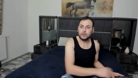 Snapshot of wildlovers24 chatting on February 8, 8:56 pm RobRoxy online show from February 8, 8:56 pm