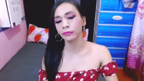 Snapshot of wildnika chatting on March 5, 1:17 pm wildnika online show from March 5, 1:17 pm