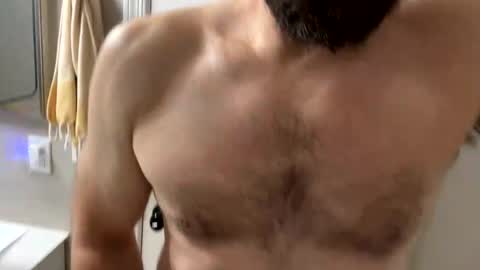 Snapshot of wildtravelers chatting on October 14, 1:23 pm wildtravelers online show from October 14, 1:23 pm