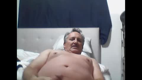 Snapshot of wilhob26 chatting on January 28, 7:32 am wihob26 online show from January 28, 7:32 am